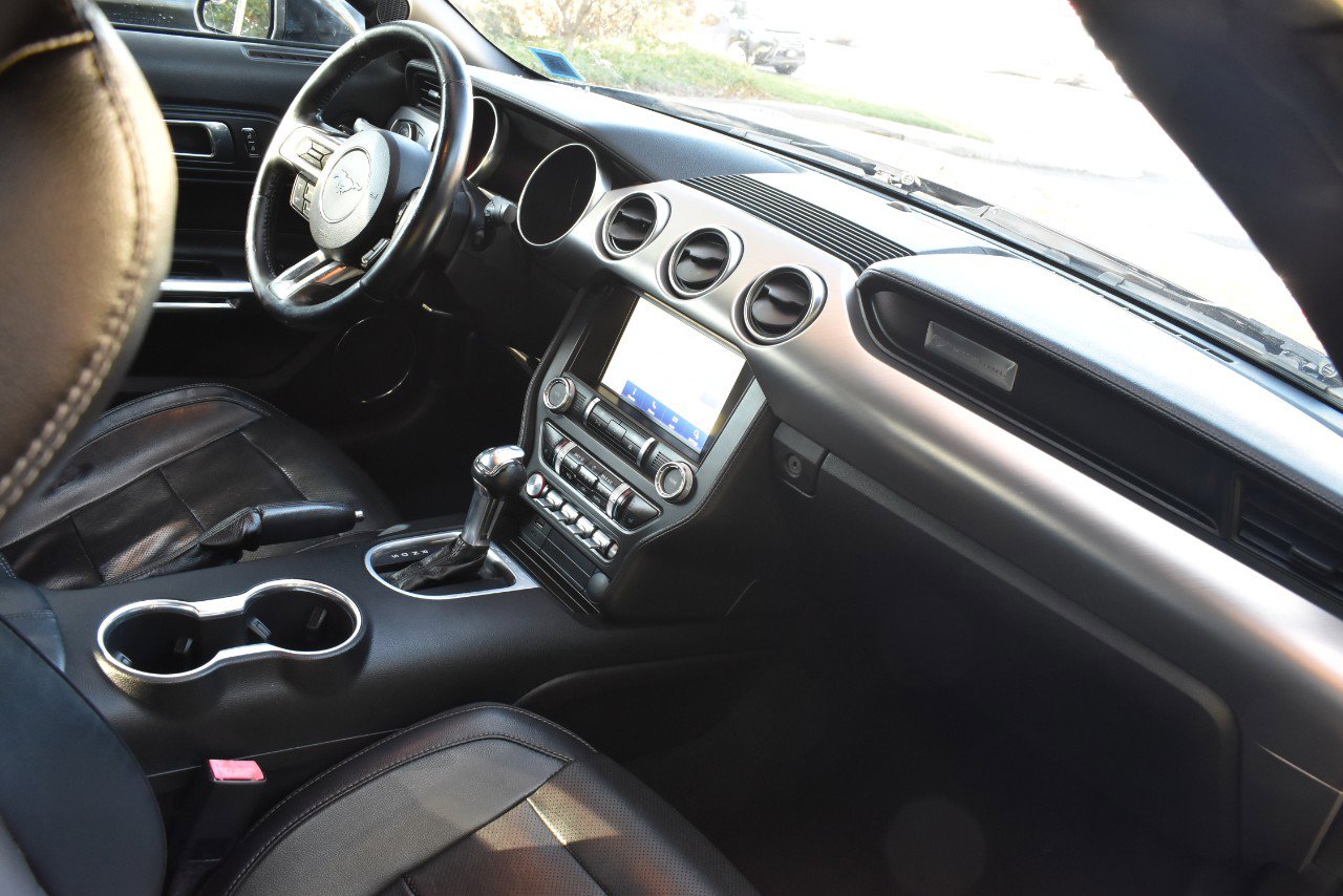 Used 2019 Ford Mustang Premium image 28