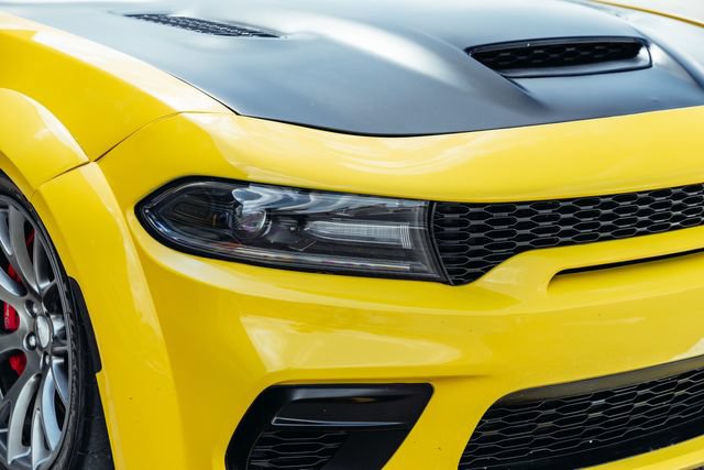 Used 2018 Dodge Charger SRT w/ Technology Group RWD image 42