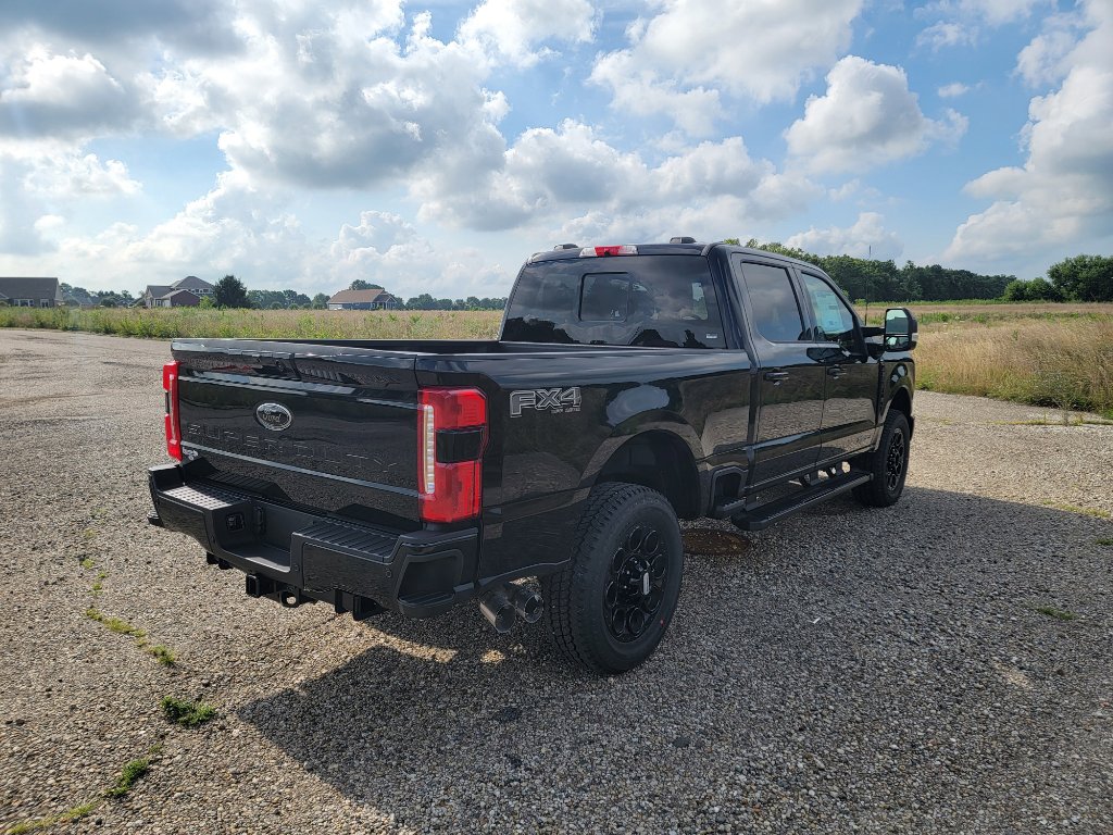 New 2025 Ford F250 Lariat w/ Black Appearance Package image 12