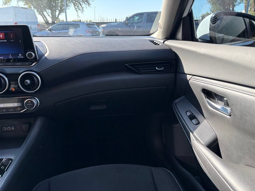 Used 2021 Nissan Sentra SV FWD image 8
