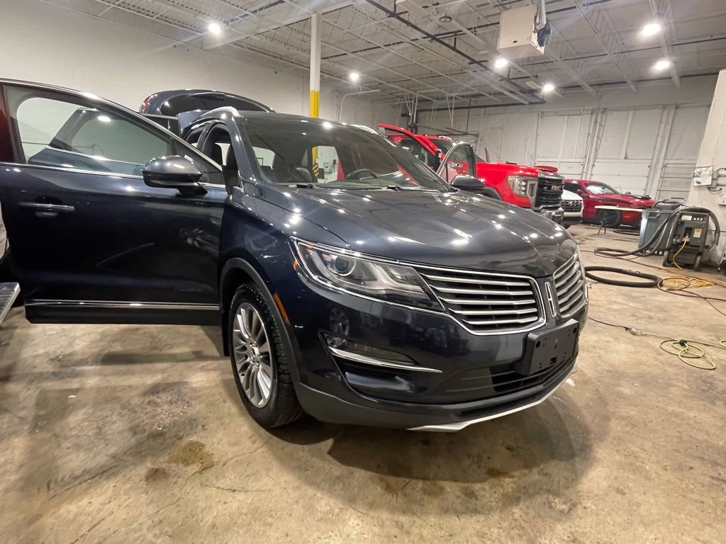 Used 2015 Lincoln MKC AWD w/ Equipment Group 102A Reserve image 42