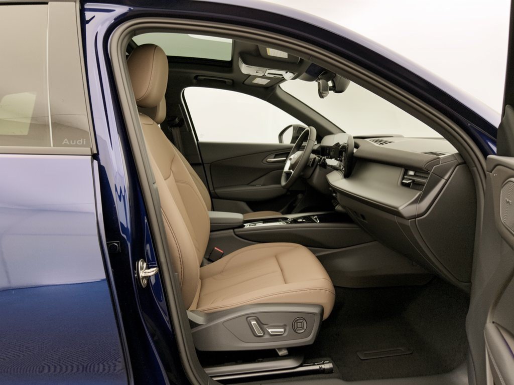 New 2026 Audi Q3 quattro 2.0T AWD/4WD image 30