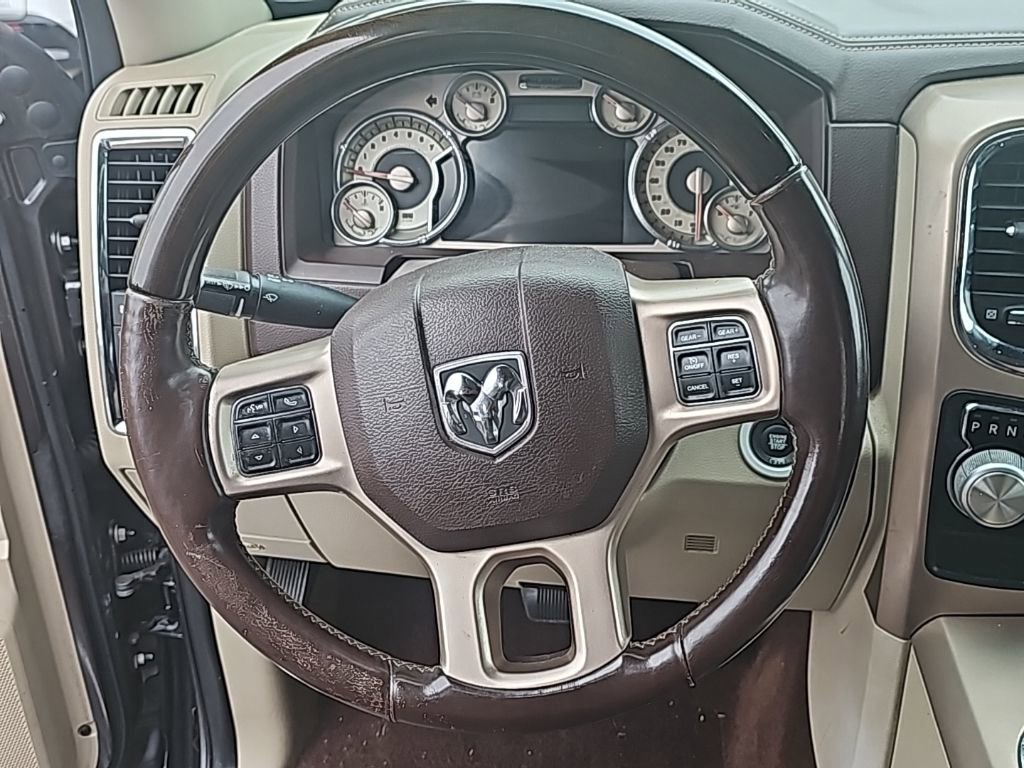 Used 2017 RAM 1500 Laramie Longhorn image 4