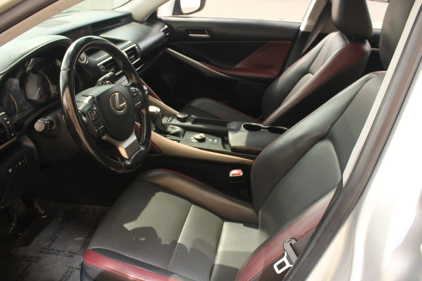 Used 2017 Lexus IS 200t RWD image 14