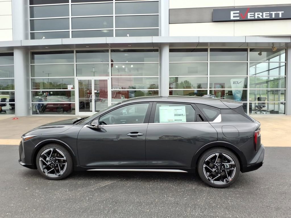 New 2026 Kia K4 GT-Line FWD image 4