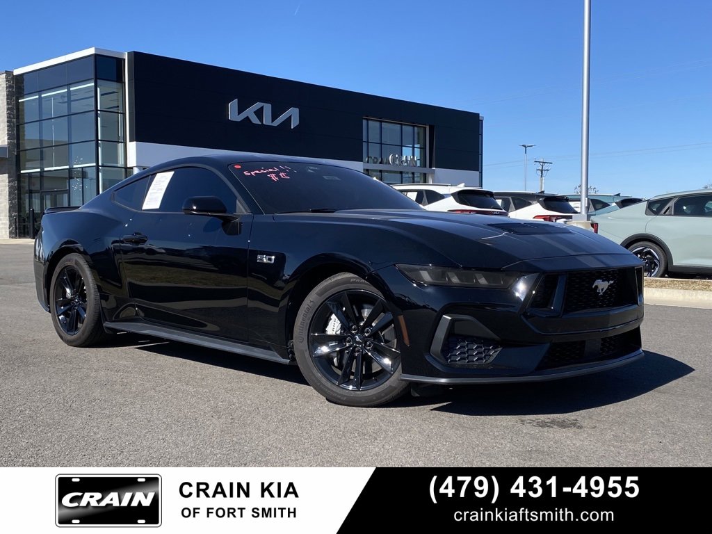 Used 2024 Ford Mustang GT image 1