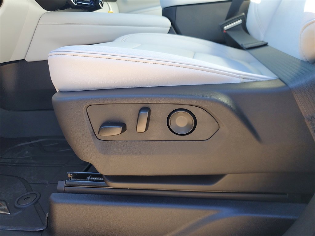 New 2026 Chevrolet Tahoe Premier image 17