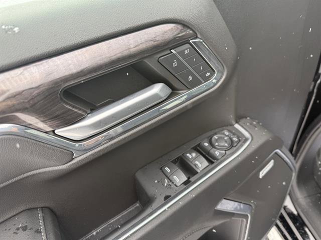 Used 2023 Chevrolet Silverado 1500 LTZ w/ Z71 Off-Road Package image 33