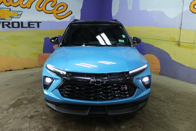 Used 2025 Chevrolet TrailBlazer RS w/ Convenience Package image 3