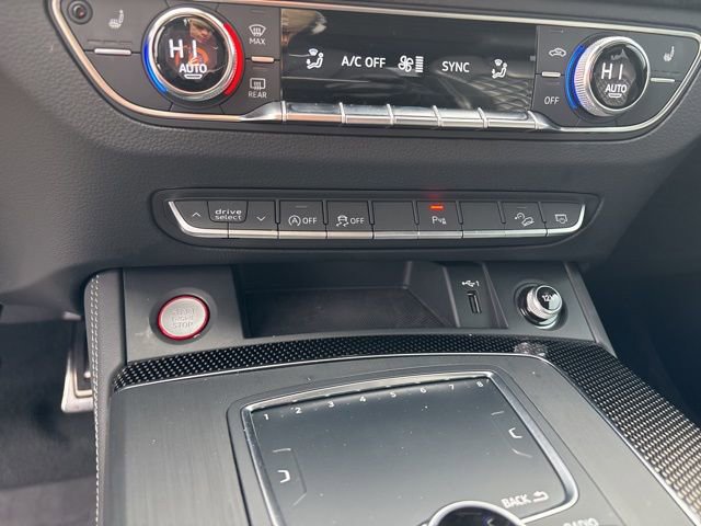 Used 2020 Audi SQ5 Premium Plus w/ Premium Plus Package image 31