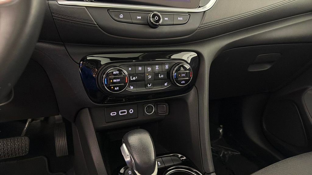 Certified 2022 Buick Encore GX Select w/ Experience Buick Package FWD image 20