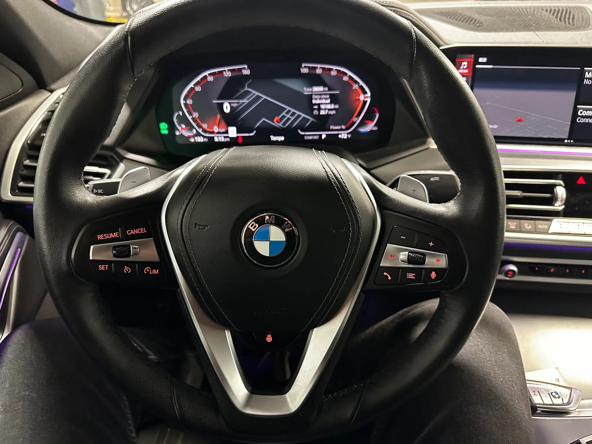 Used 2023 BMW X6 xDrive40i w/ Premium Package image 31