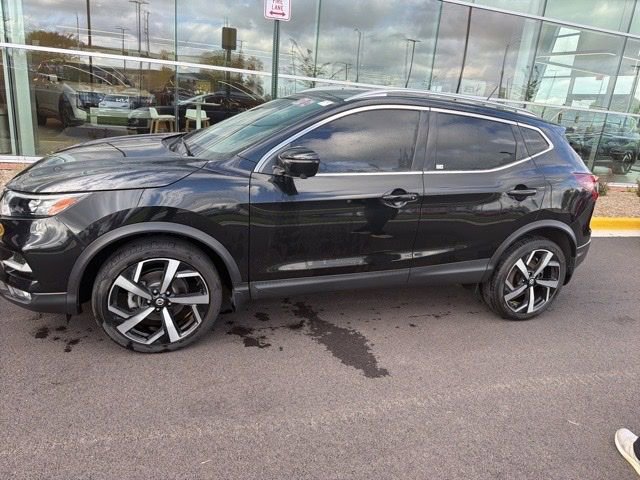 Used 2021 Nissan Rogue Sport SL w/ Premium Package AWD/4WD image 4