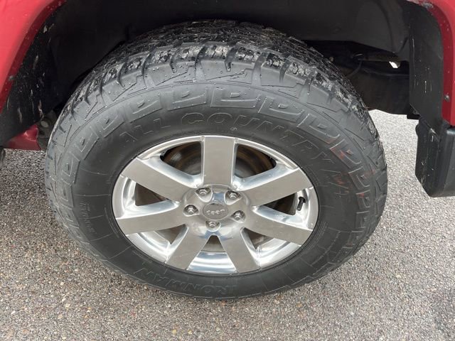 Used 2012 Jeep Wrangler Unlimited Sport image 22