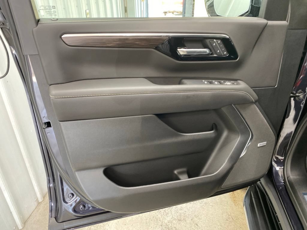 New 2026 Chevrolet Tahoe Premier AWD/4WD image 45