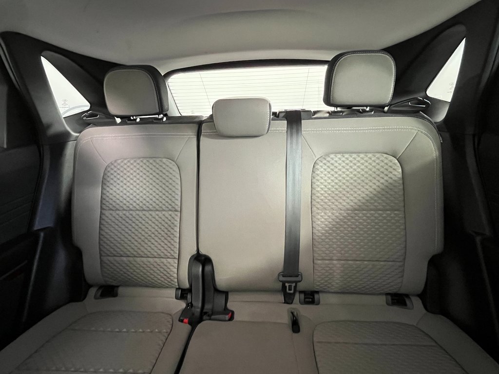 Used 2021 Ford Escape SE image 19