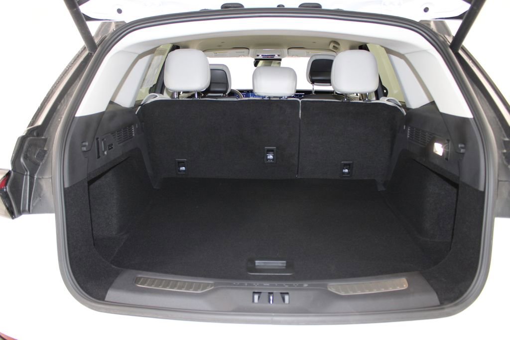 New 2026 Lincoln Nautilus Premier image 13