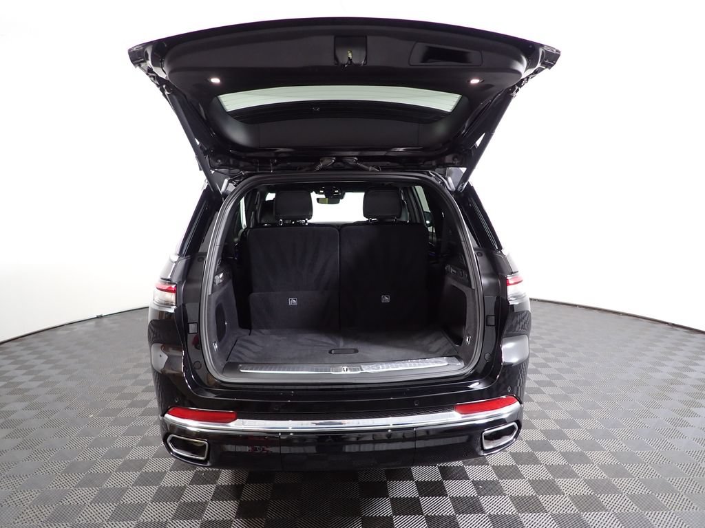 Used 2024 Jeep Grand Cherokee L Overland AWD/4WD image 17