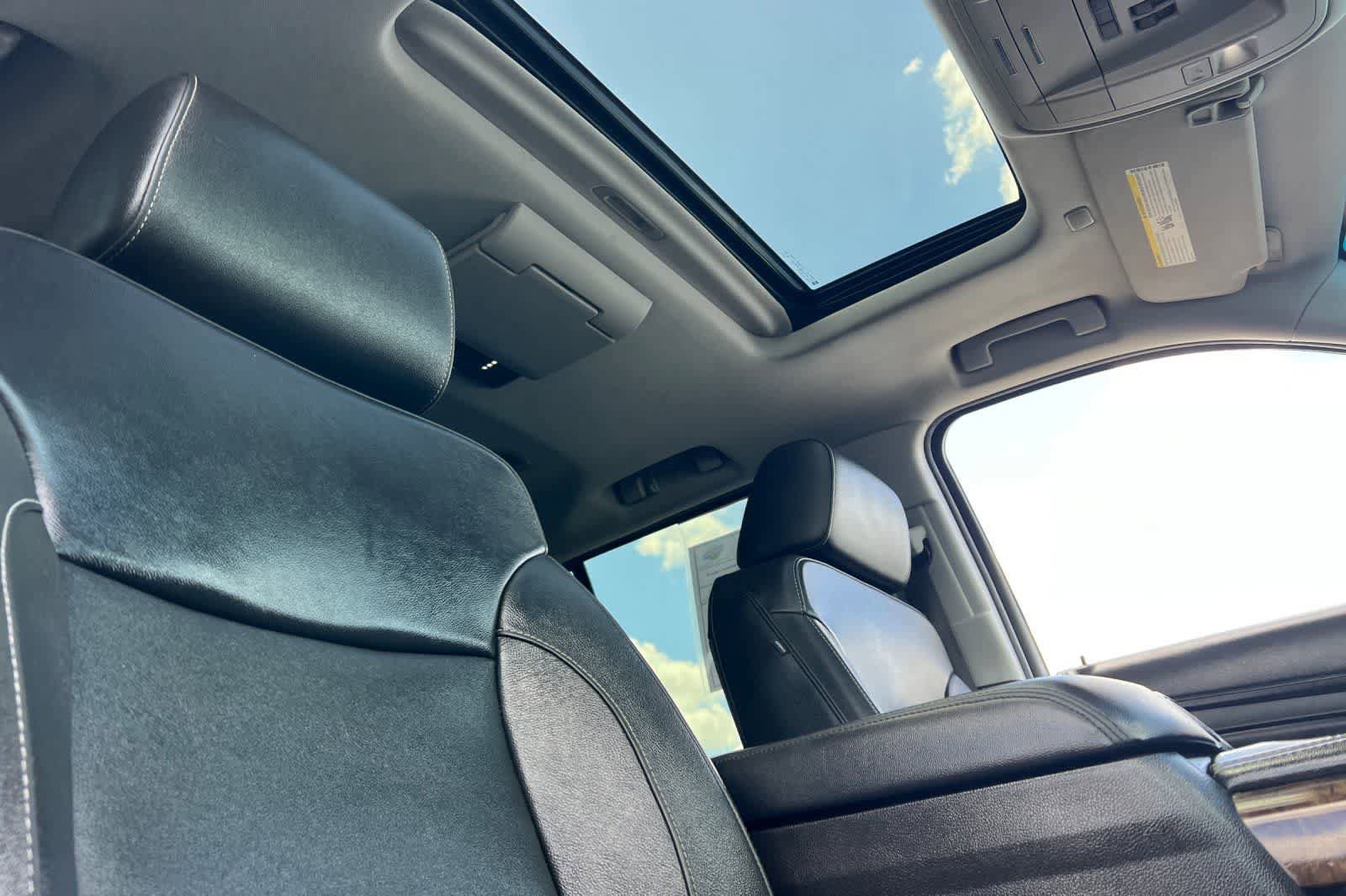 Used 2018 Chevrolet Tahoe LT RWD image 22
