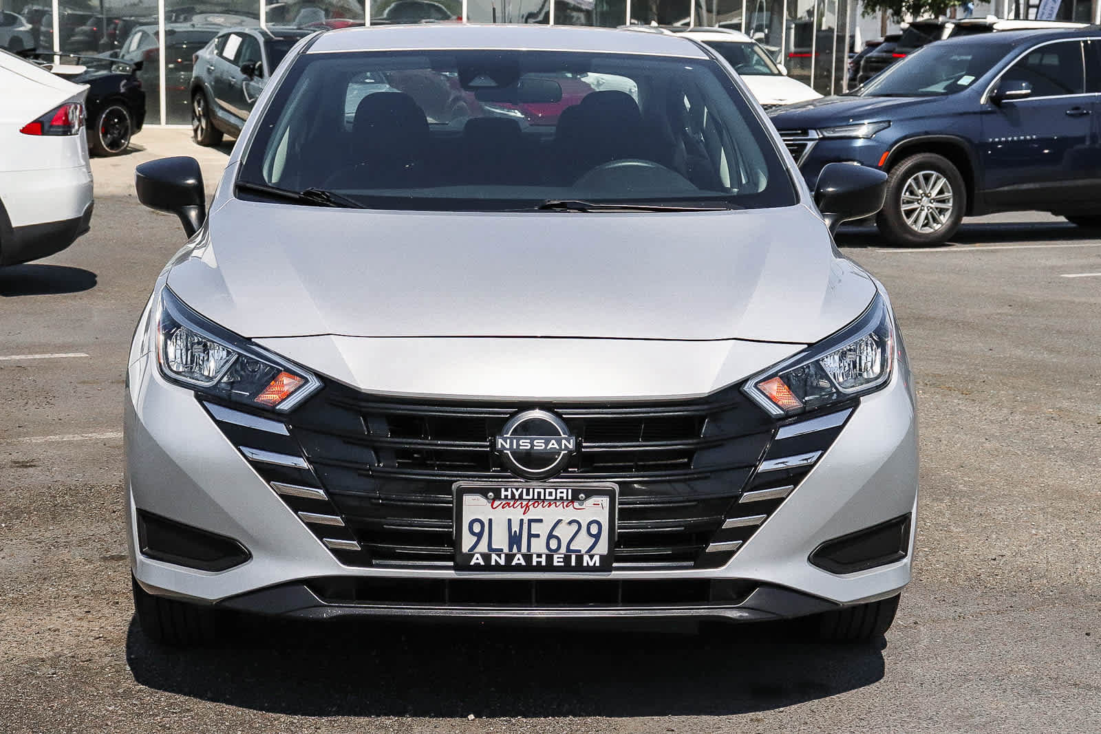 Used 2024 Nissan Versa S w/ Trunk Package FWD image 2