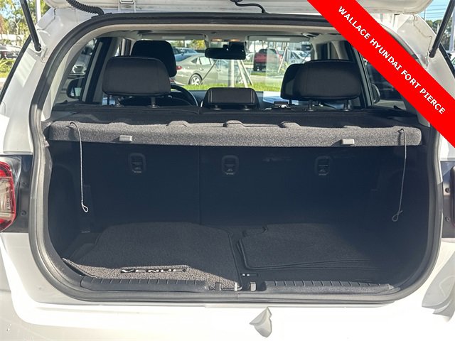 Used 2023 Hyundai Venue SEL image 9