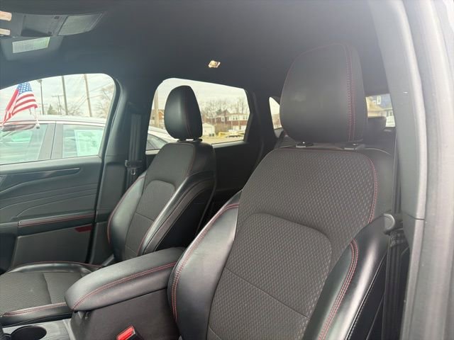 Used 2024 Ford Escape ST-Line w/ Tech Pack #1 image 10