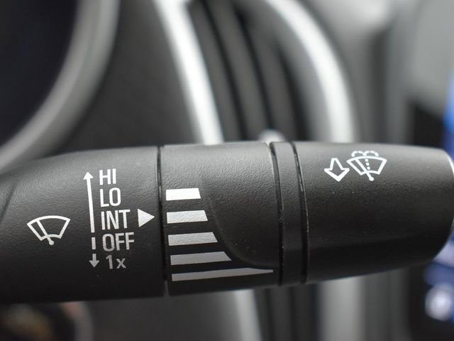 Used 2022 Chevrolet Malibu LT FWD image 28