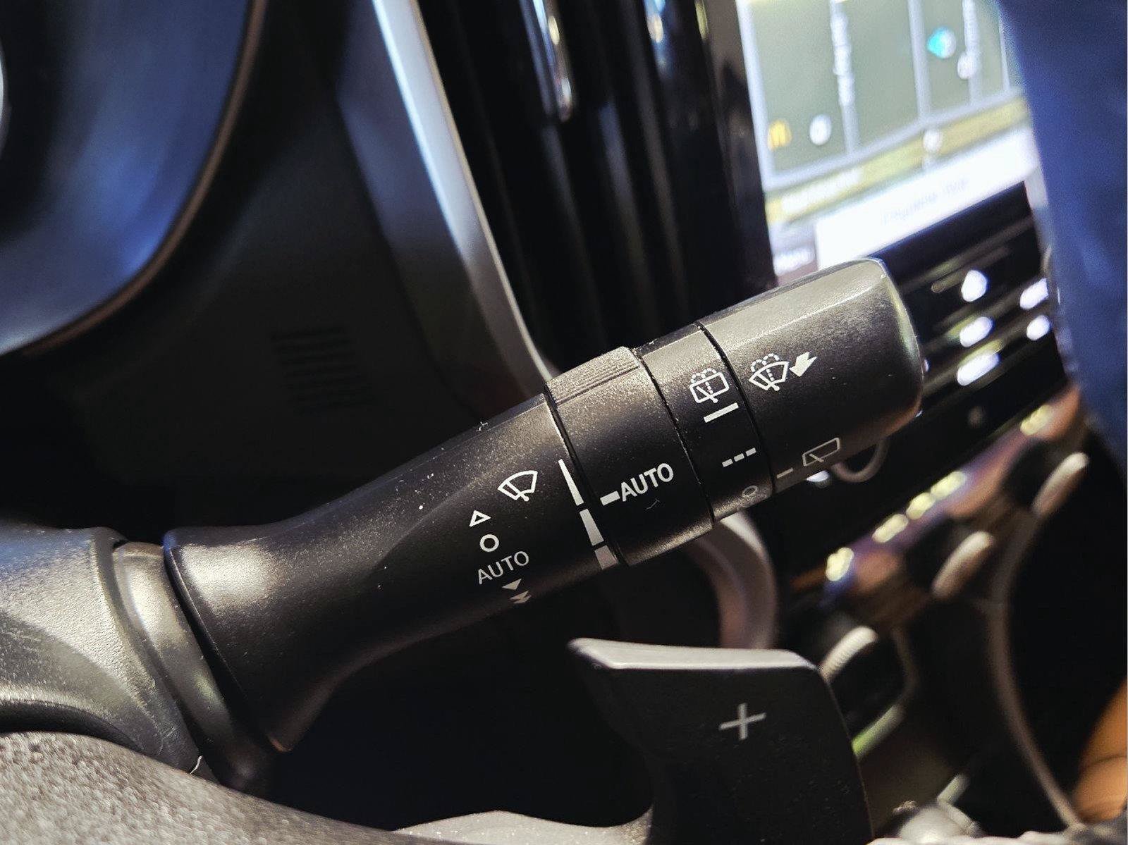 Used 2020 Subaru Ascent Touring AWD/4WD image 28