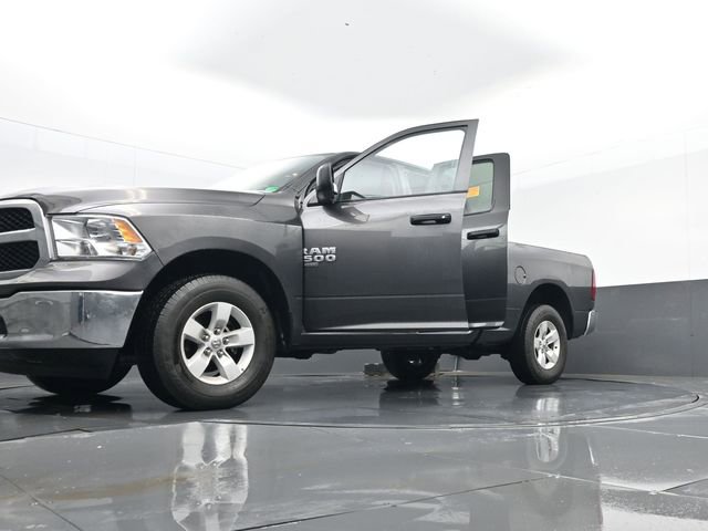 Used 2024 RAM 1500 Classic SLT image 31