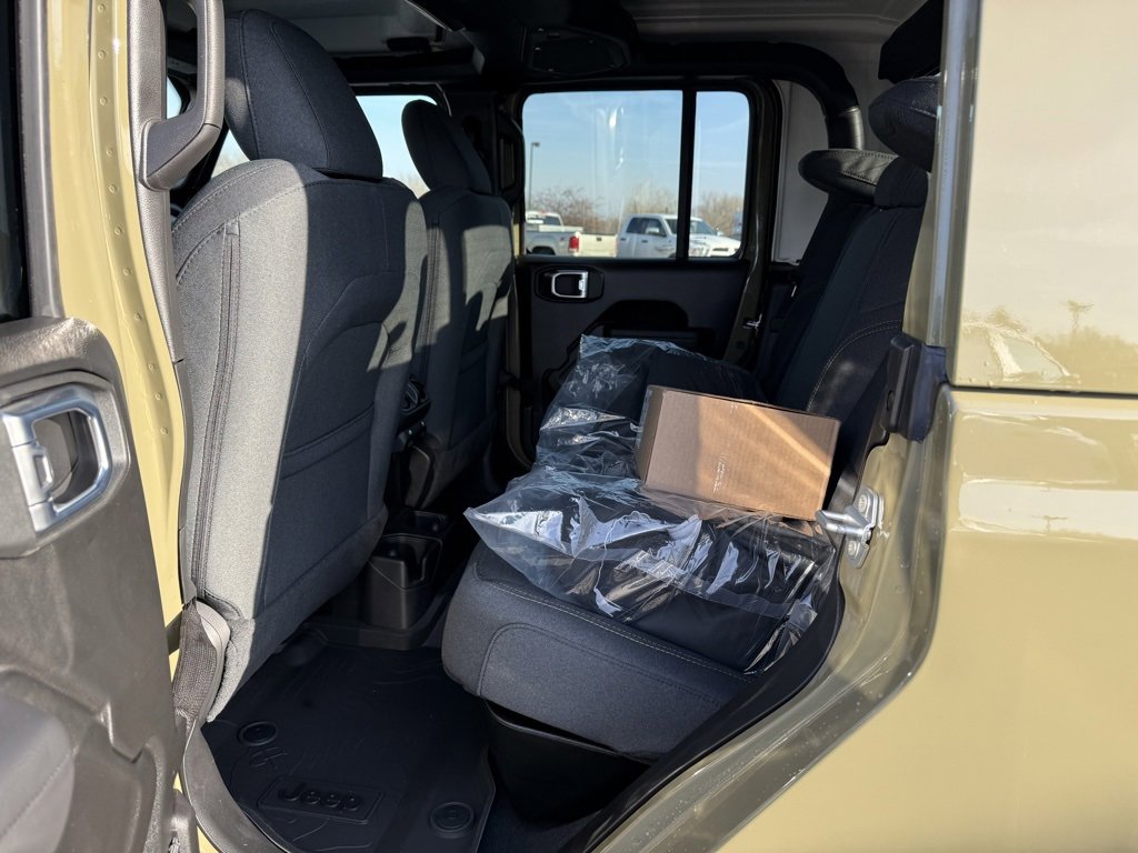 New 2026 Jeep Gladiator Sport image 16