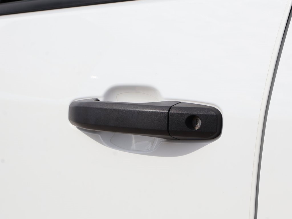 Used 2024 GMC Sierra 2500 Pro image 19