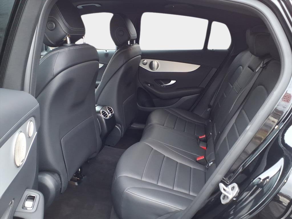 Used 2023 Mercedes-Benz GLC 300 4MATIC Coupe image 10