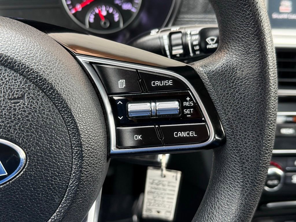 Used 2020 Kia Optima LX image 30