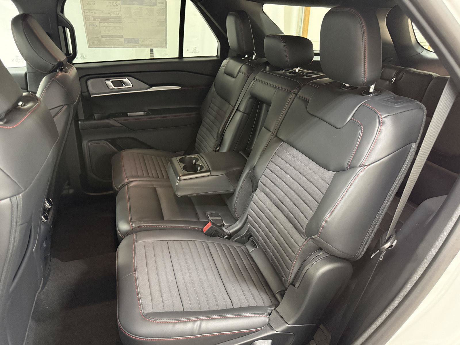 New 2026 Ford Explorer ST-Line w/ ST-Line Street Pack AWD/4WD image 24