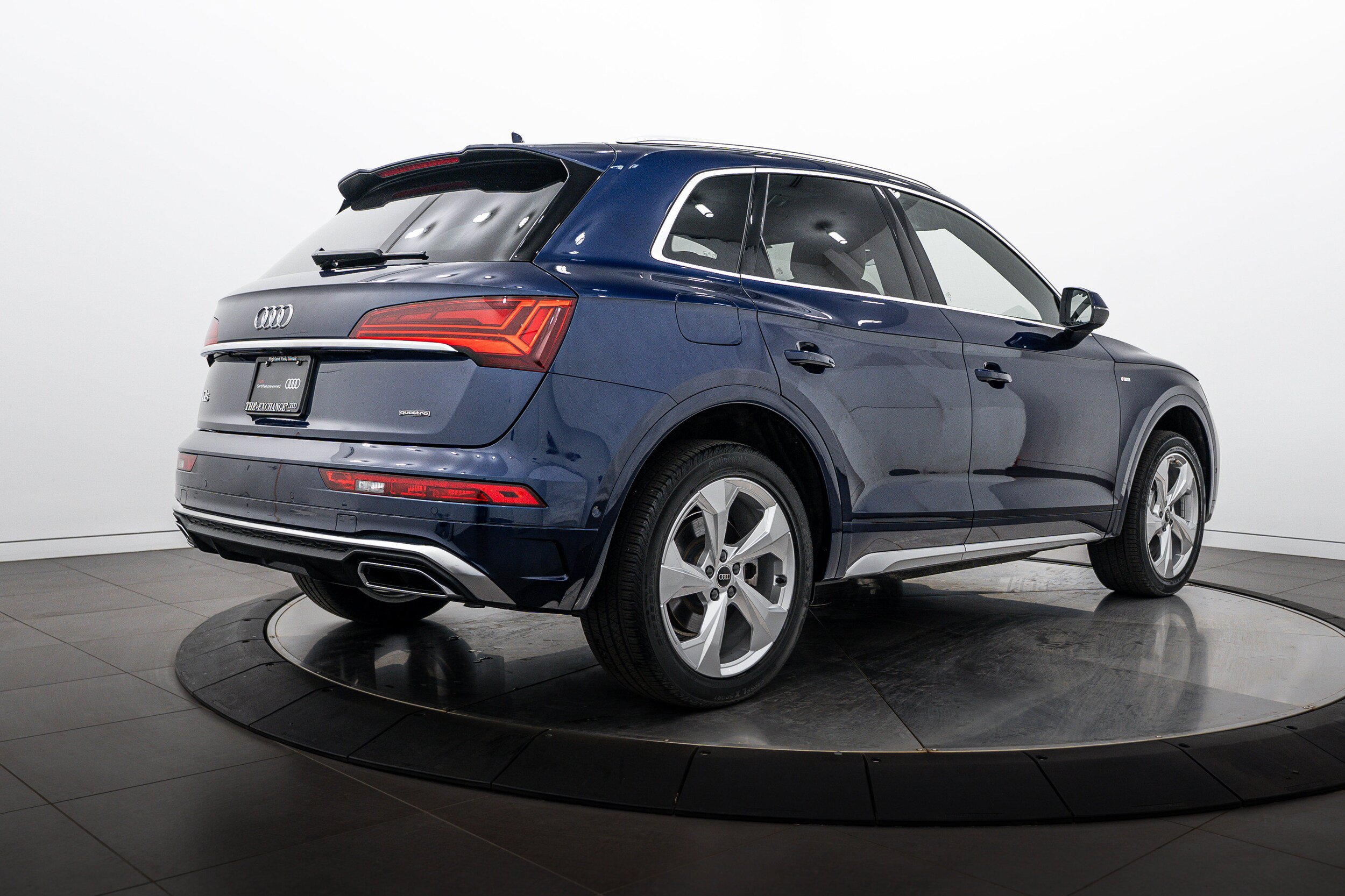 Certified 2023 Audi Q5 2.0T Prestige w/ Prestige Package AWD/4WD image 4