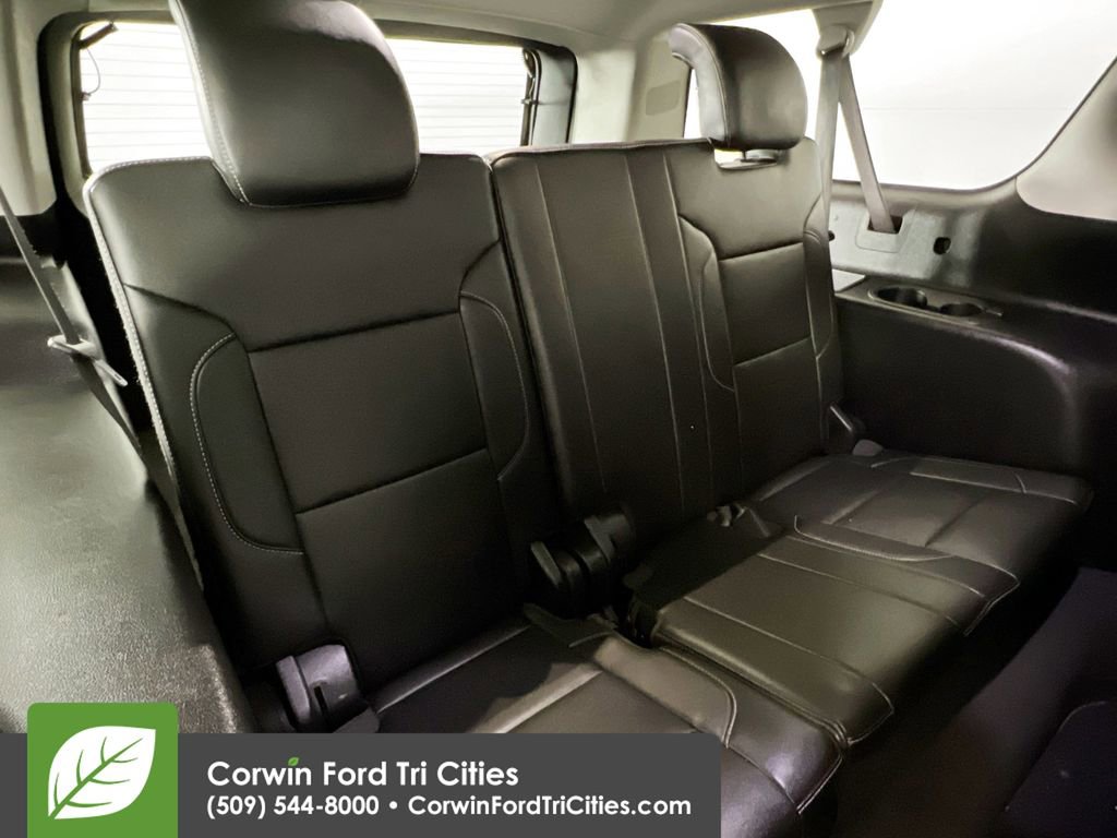 Used 2019 Chevrolet Suburban LT image 17