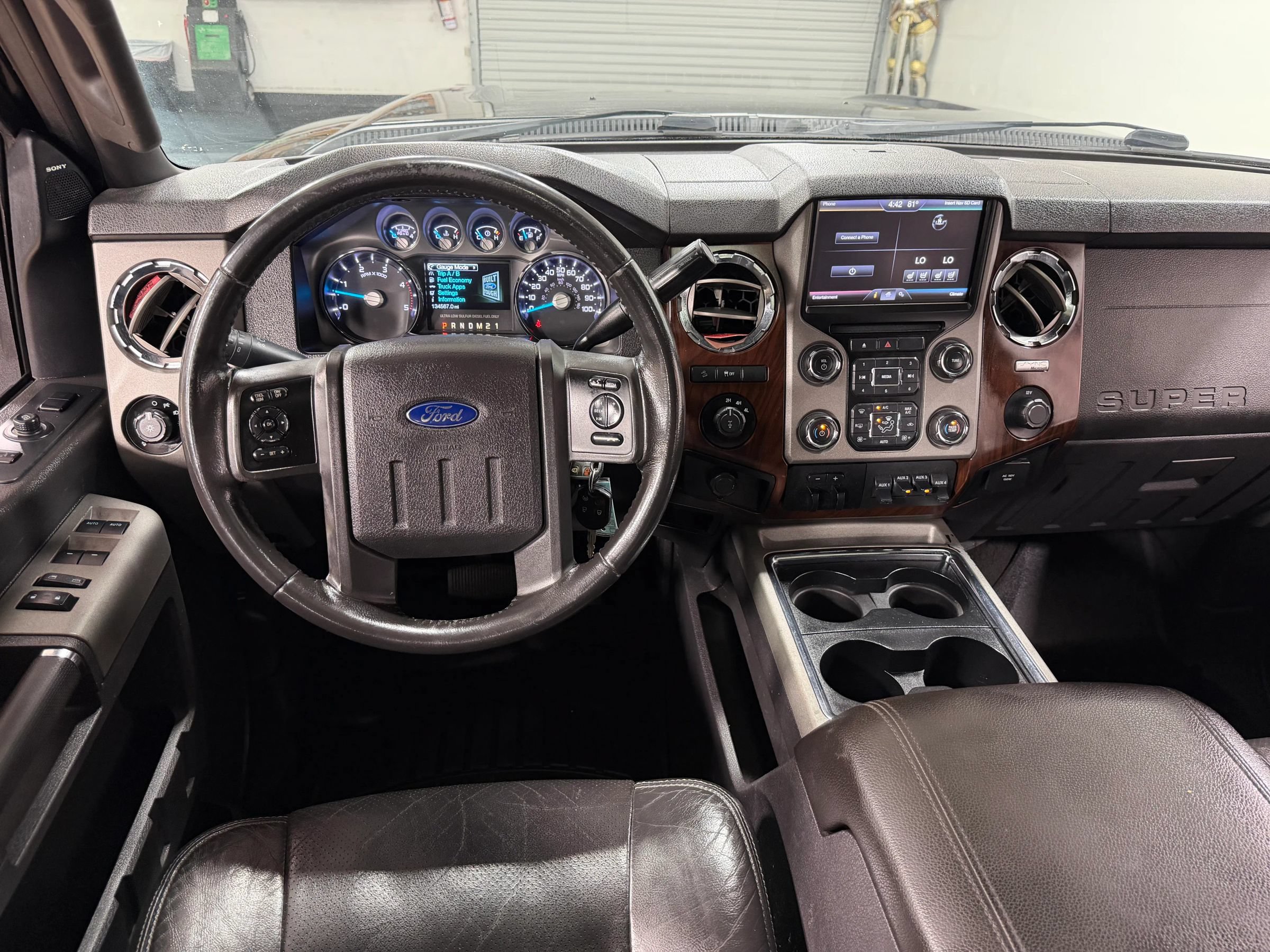 Used 2013 Ford F350 Lariat w/ Lariat Ultimate Pkg AWD/4WD image 24