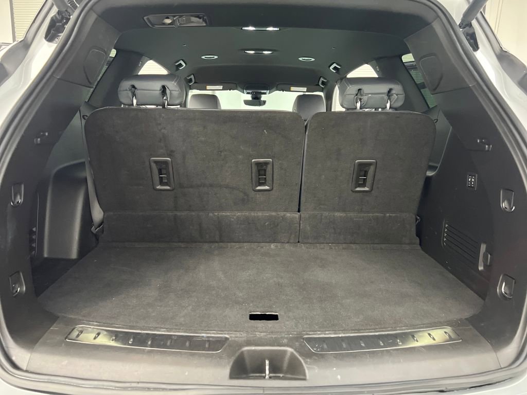 Used 2024 Buick Enclave Premium image 37