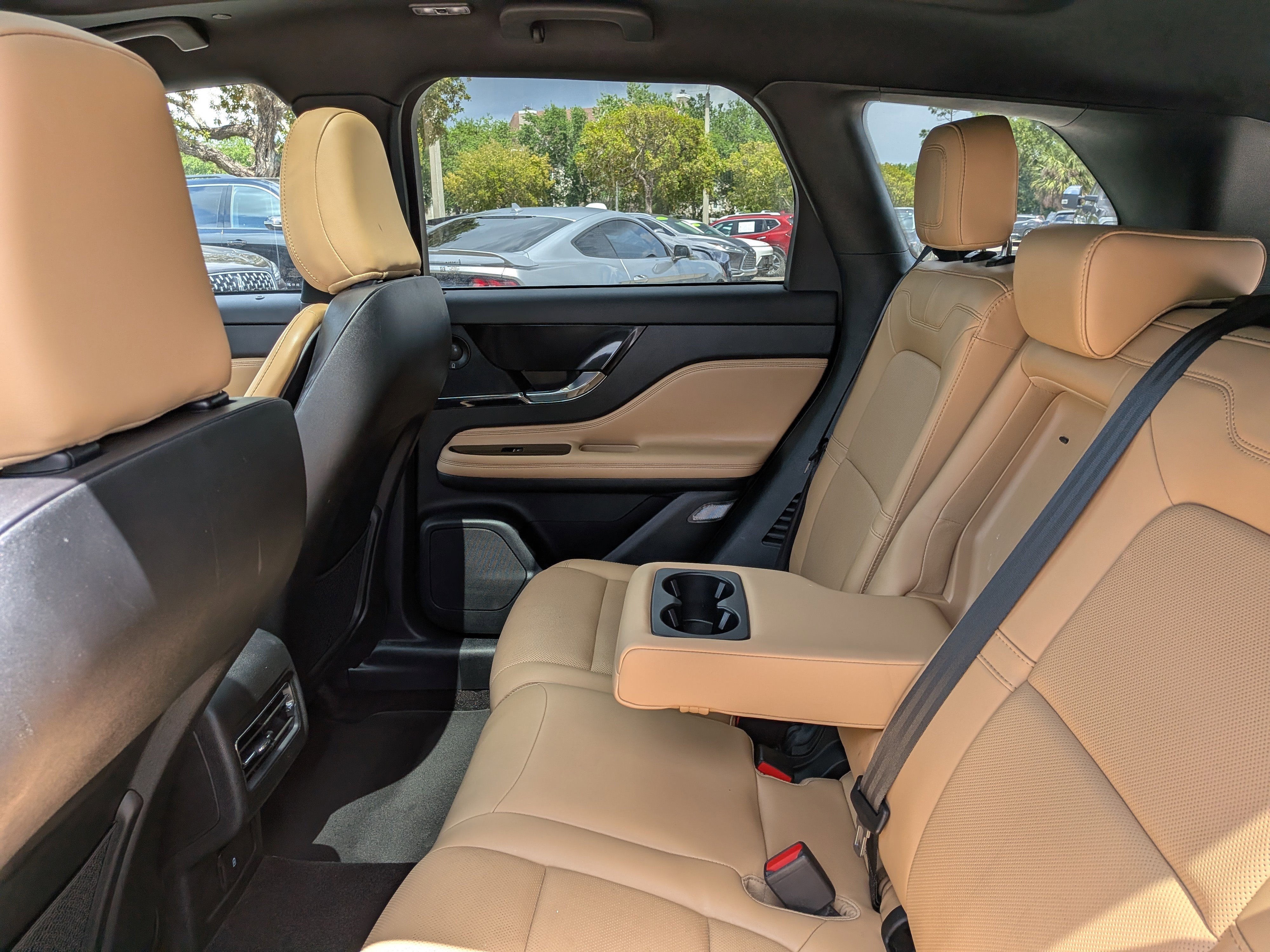 Used 2021 Lincoln Corsair Reserve FWD image 15