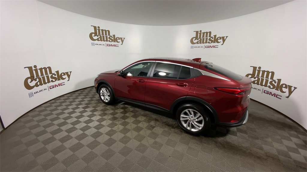 Used 2025 Buick Envista Preferred w/ Convenience I Package image 6