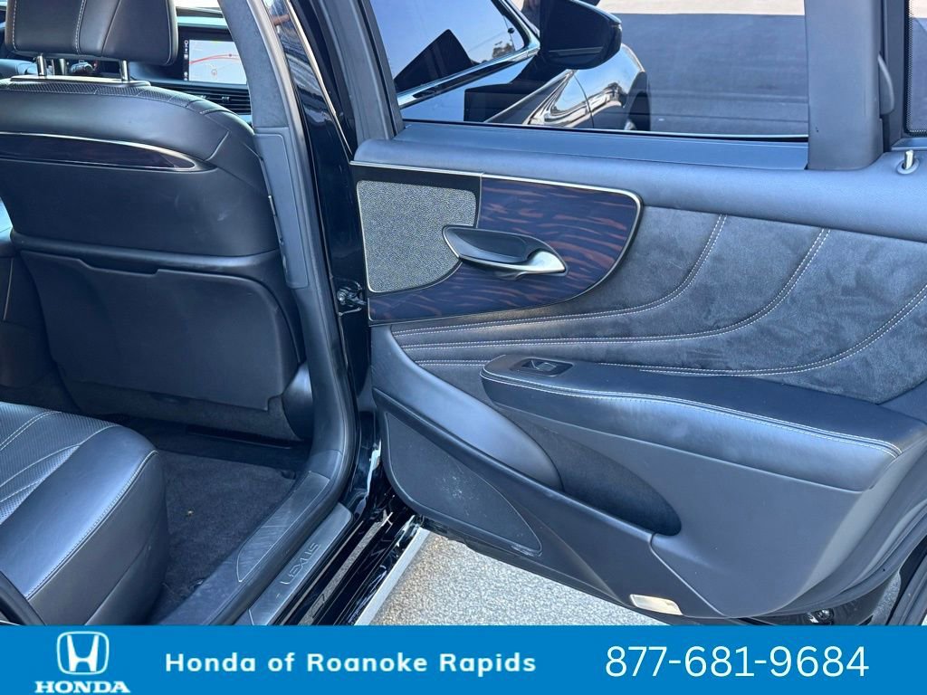 Used 2018 Lexus LS 500 AWD w/ Luxury Package image 18