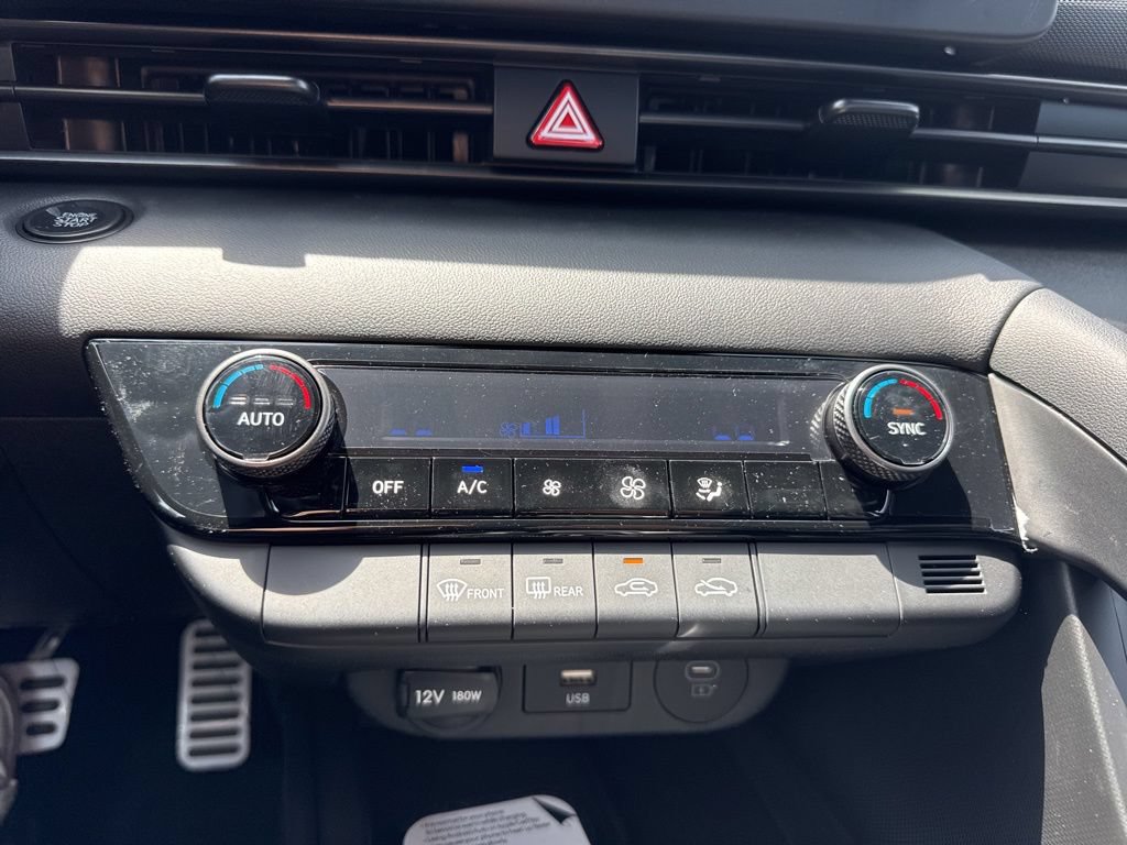 New 2026 Hyundai Elantra Sport FWD image 14