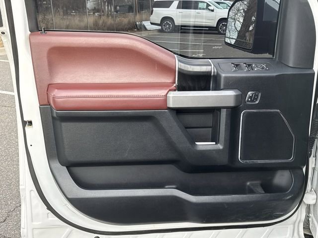 Used 2018 Ford F150 Platinum w/ Equipment Group 701A Luxury image 21