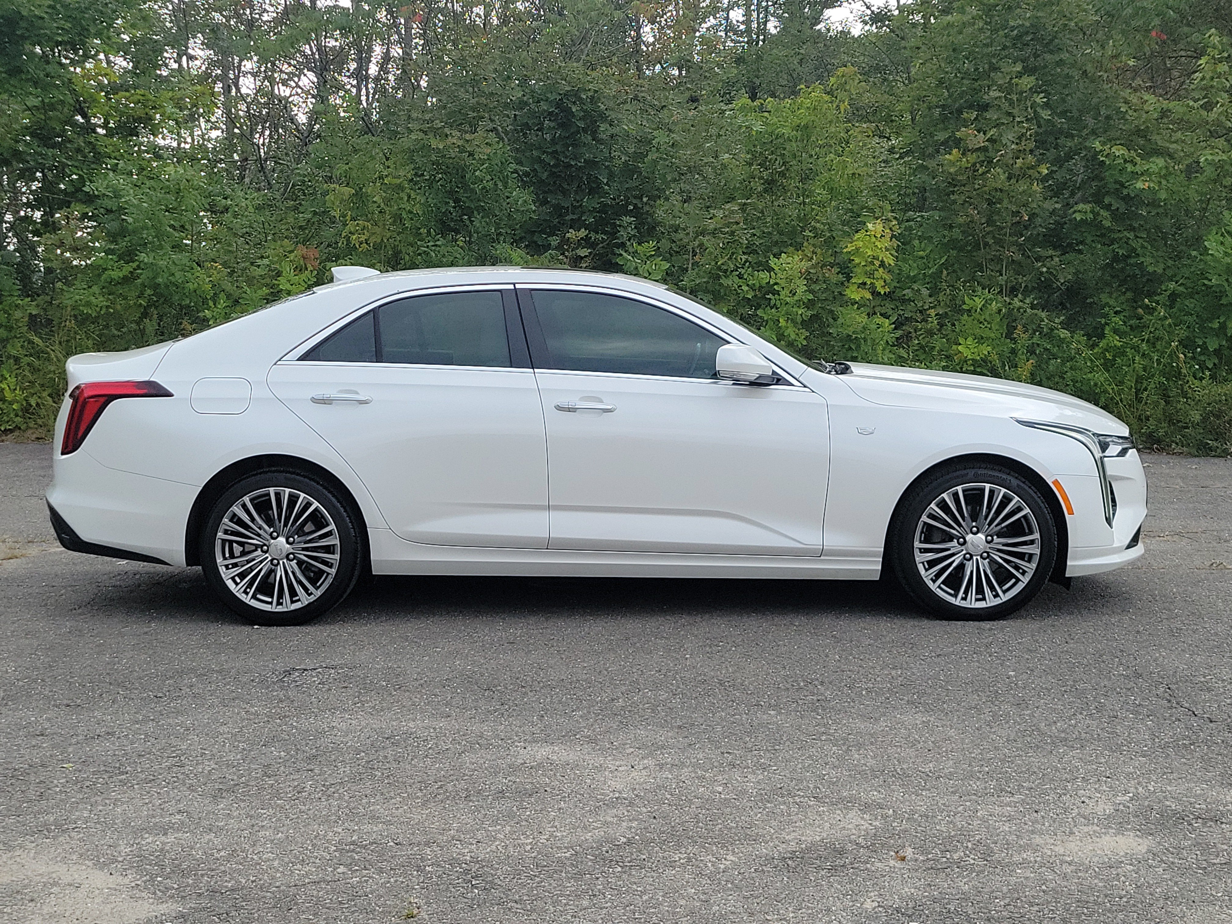 Used 2021 Cadillac CT4 Premium Luxury AWD/4WD image 4