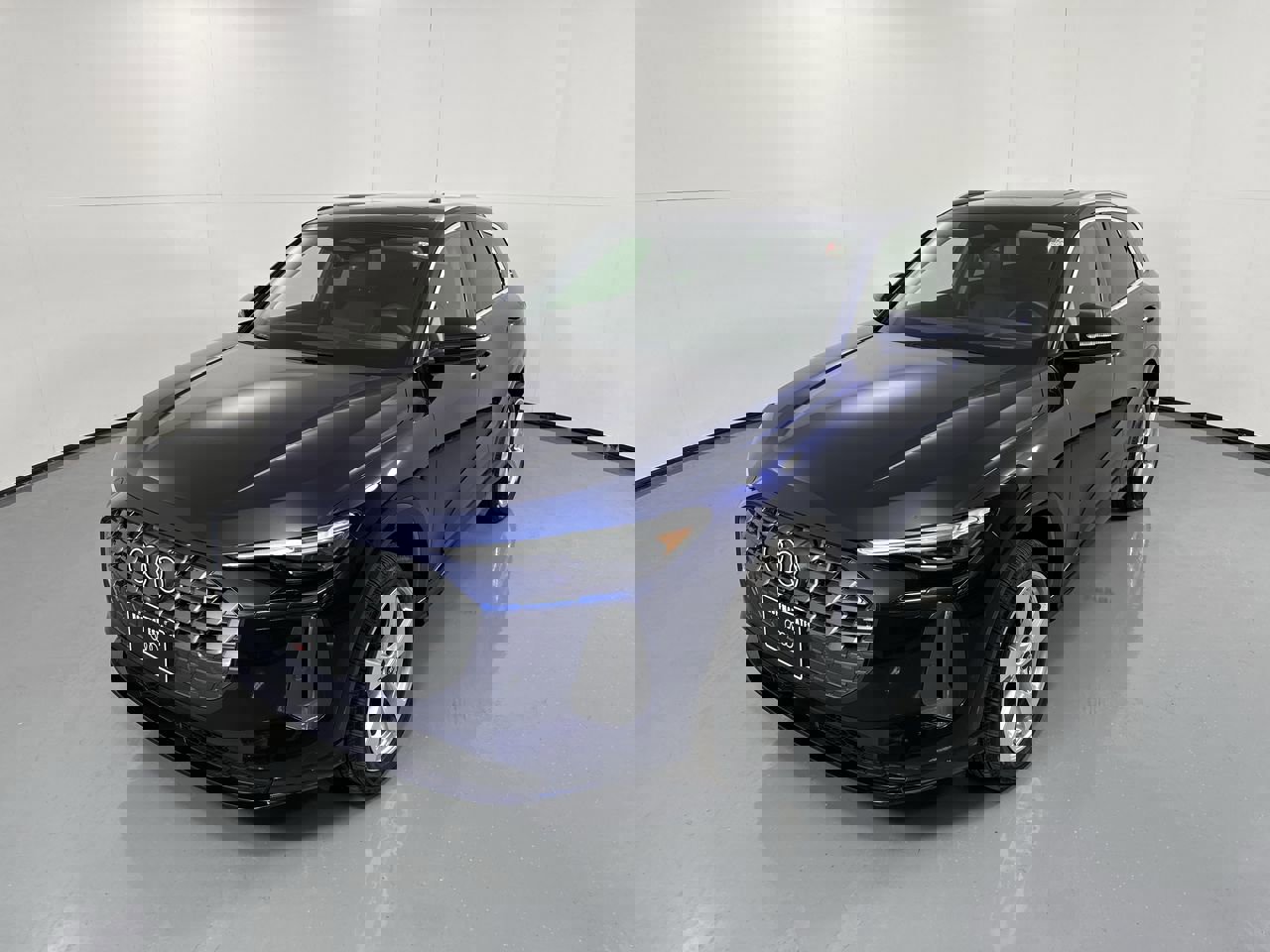 Used 2025 Audi Q5 Premium Plus w/ Premium Plus image 31