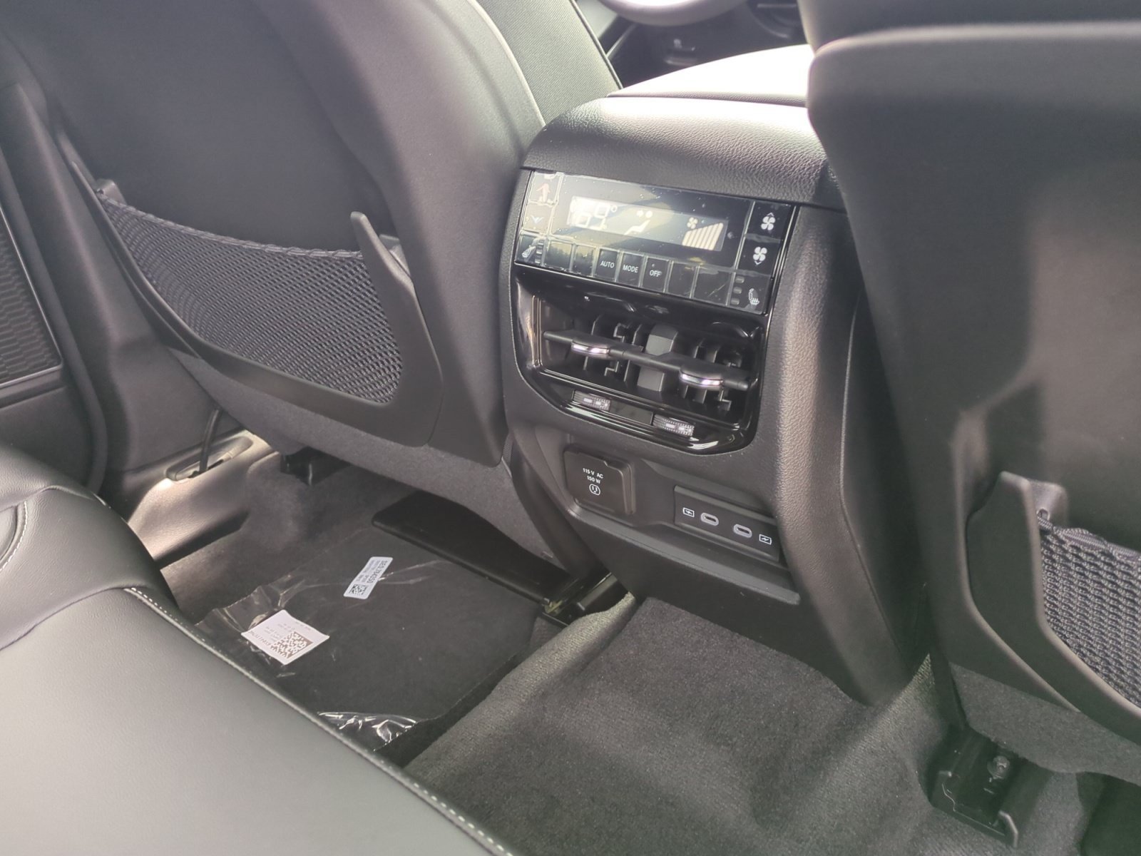 New 2026 Jeep Grand Cherokee L Limited AWD/4WD image 32