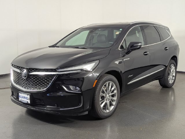 Used 2022 Buick Enclave Avenir w/ Trailering Package, 5000 lbs. AWD/4WD image 4