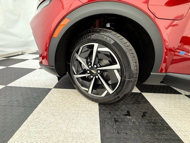 New 2026 Chevrolet Equinox EV LT image 12