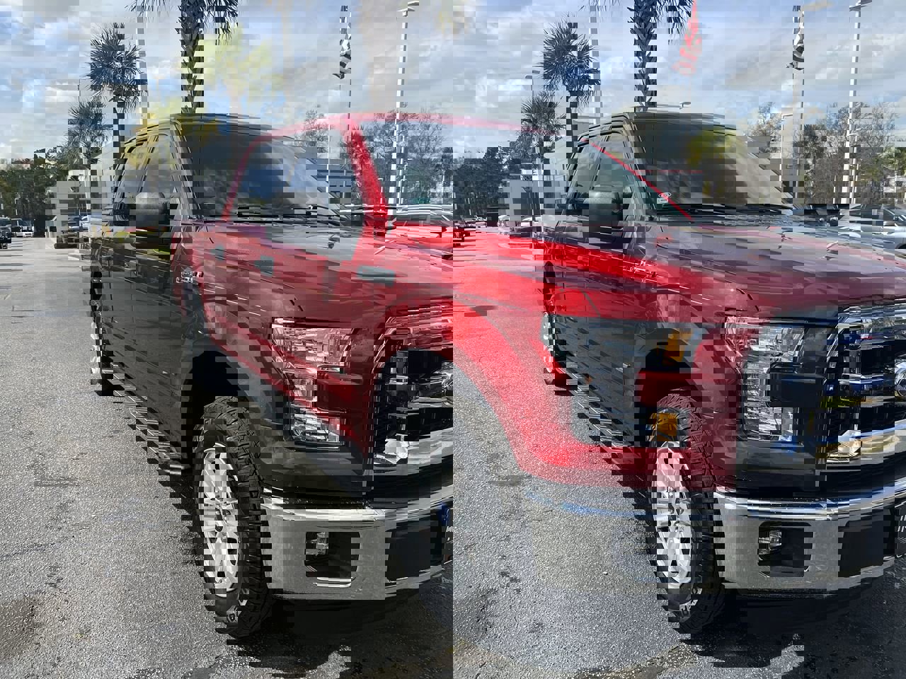 Used 2016 Ford F150 XLT image 2