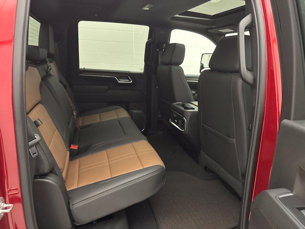 Used 2025 Chevrolet Silverado 2500 High Country w/ High Country Premium Package AWD/4WD image 62